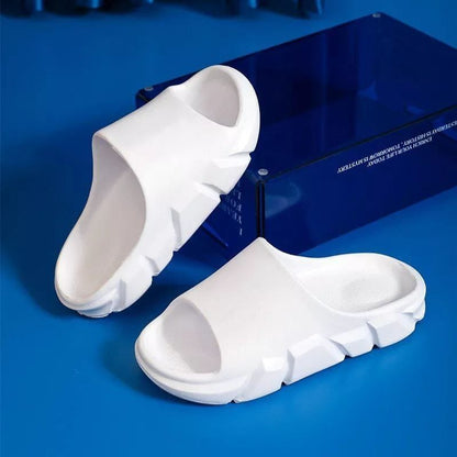 Pantuflas Balenciaga "LuxeFlex"